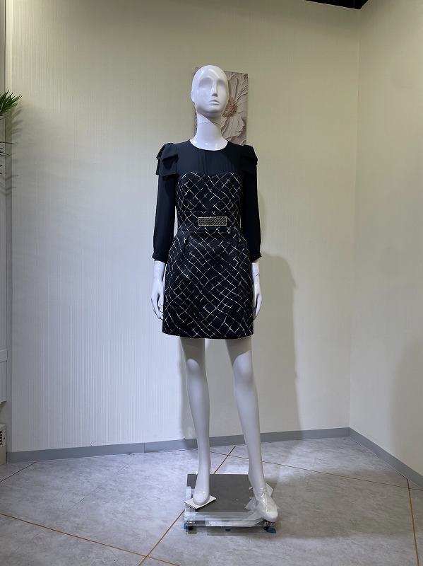 【レンタルドレス 4629】モノトーンパターン切替ショルダーリボンウエストバックルセミフレアミニドレス ブラック【ELISABETTA FRANCHI】